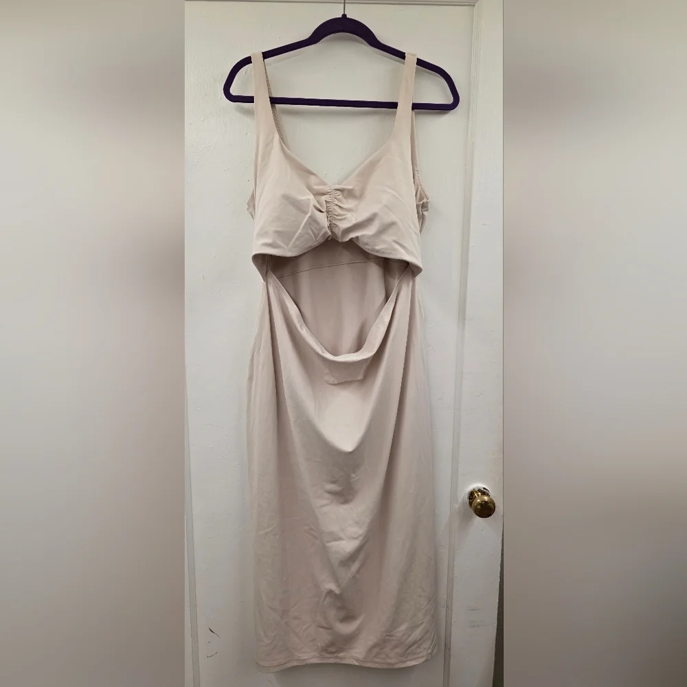 OFFLINE by Aerie Real Me XTRA Scoop Neck Ruched Dress NWT XXL - Picture 1 of 12